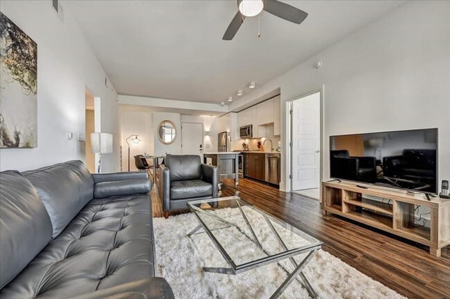 3005 Peachtree Rd NE in Atlanta, GA - Building Photo - Building Photo