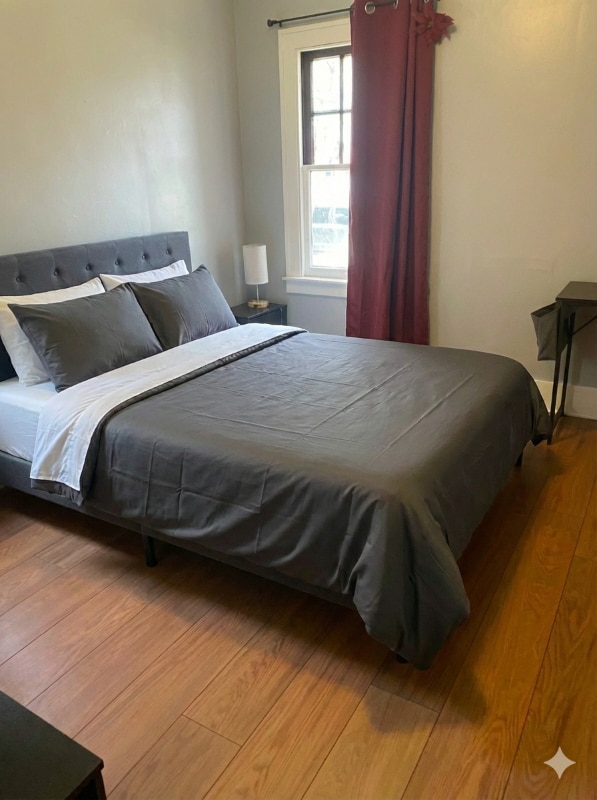 property at 325 Voorheis St