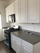1244 Porter St in Ridgecrest, CA - Building Photo - Building Photo