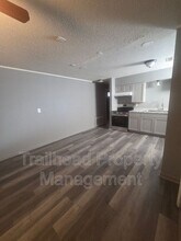 905 Madison St in Leavenworth, KS - Building Photo - Building Photo