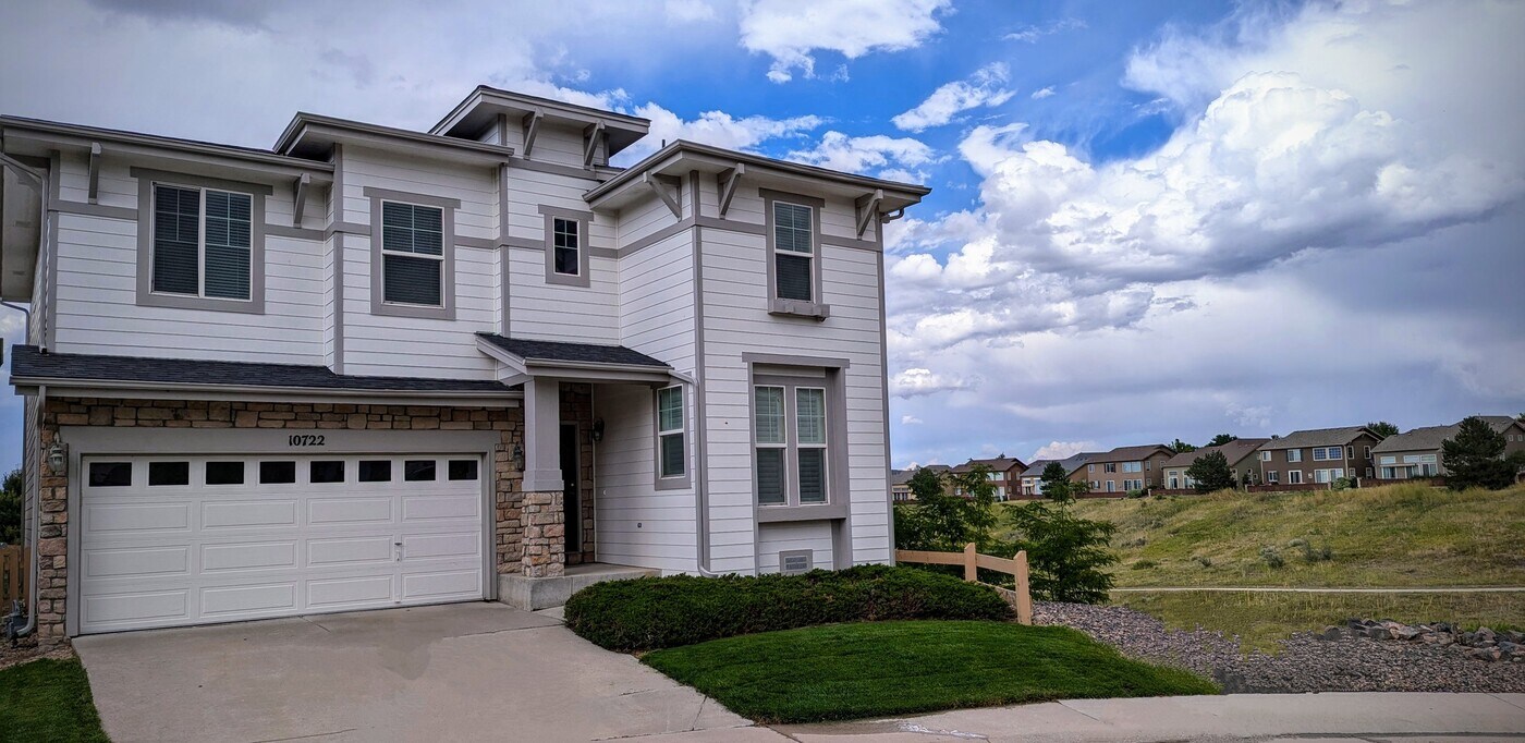 10722 Cherrington St in Highlands Ranch, CO - Building Photo