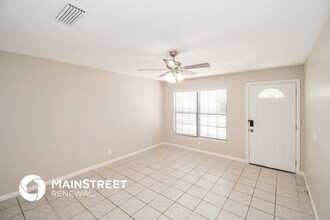 1061 Grove Park Dr in Orange Park, FL - Building Photo - Building Photo
