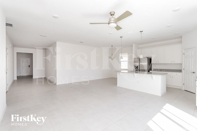 519 Crown Rose Dr in Bartow, FL - Building Photo - Building Photo