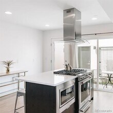3437 Lawrence St in Denver, CO - Building Photo - Building Photo