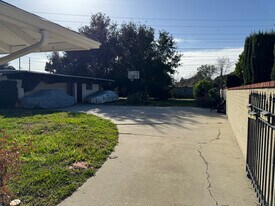 7151 N Muscatel Ave in San Gabriel, CA - Building Photo