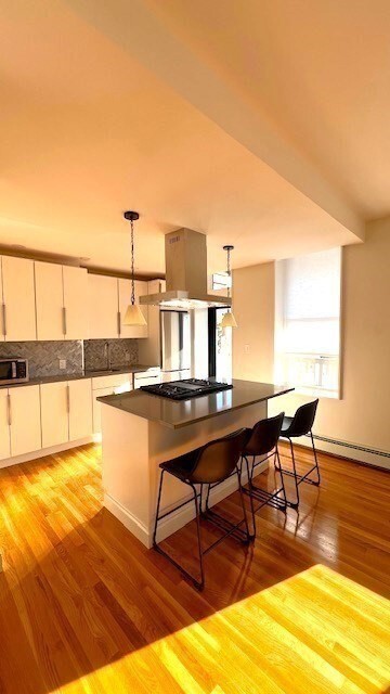 555 E 6th St, Unit 2 in Boston, MA - Building Photo - Building Photo