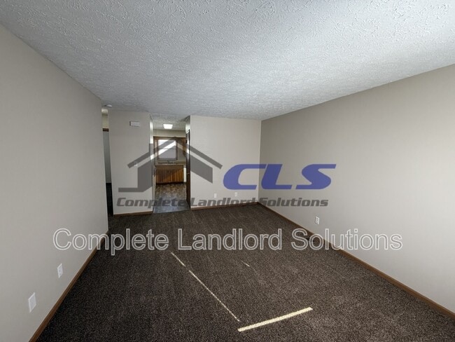 property at 1826 E Southern Manor Dr