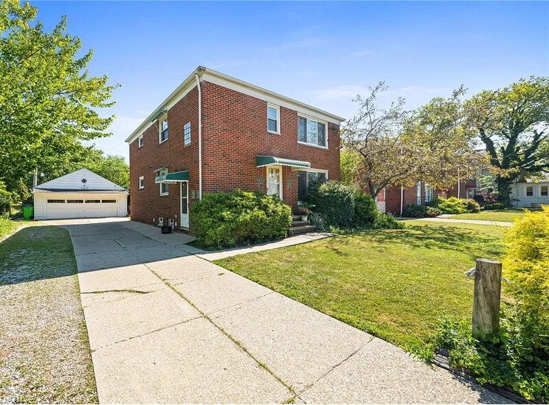 21372 Milan Dr in Euclid, OH - Building Photo