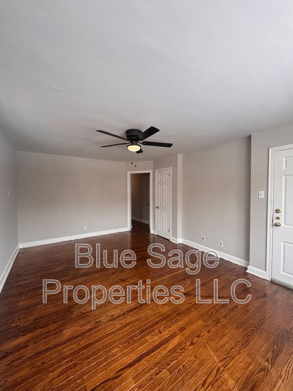 56 W Albemarle Ave in Lansdowne, PA - Building Photo - Building Photo