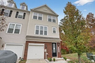 23144 Mountain Laurel Ln in California, MD - Building Photo