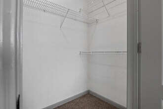 Villas at Rogers Ranch in San Antonio, TX - Foto de edificio - Building Photo