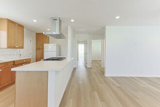 3209 Coral Dr in Oceanside, CA - Building Photo - Building Photo