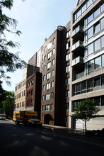 434 W 19th St in New York, NY - Building Photo - Building Photo