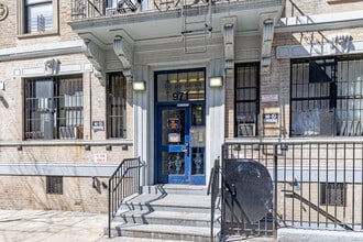 971 Kelly St in Bronx, NY - Building Photo - Building Photo