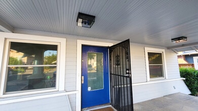 1373 N Echo Ave in Fresno, CA - Building Photo - Building Photo