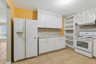 831 Terryhollow St in Channelview, TX - Building Photo - Building Photo