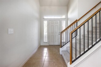 2217 Nestlewood Dr in Austin, TX - Building Photo - Building Photo