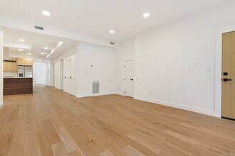 904 Quinnipiac Ave-Unit -11 in New Haven, CT - Building Photo - Building Photo