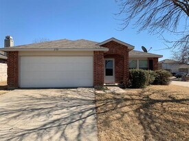 2701 Woodlake Pkwy in Little Elm, TX - Building Photo