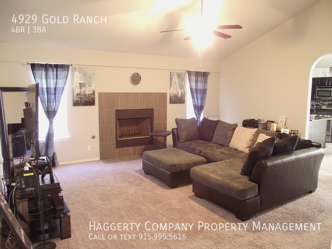 4929 Gold Ranch Ave in El Paso, TX - Building Photo - Building Photo