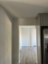 2204 E 24th St in Oakland, CA - Foto de edificio - Building Photo