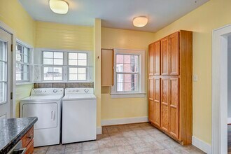 512 W Pierce St in Houston, TX - Foto de edificio - Building Photo