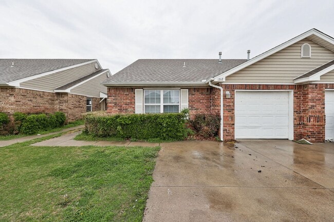 property at 1314 Commerce Dr