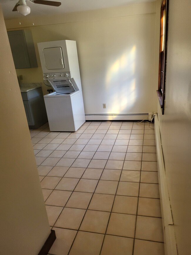 48 Daniele Dr in Millbrook, NY - Building Photo - Building Photo