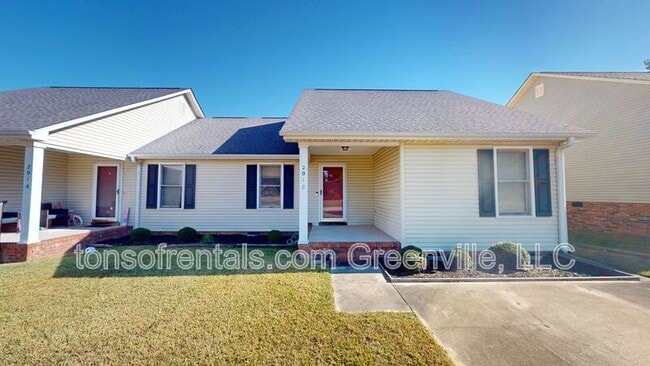 property at 201b Hipps Ave