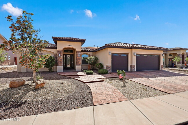 13452 Emerald Falls Dr in Horizon City, TX - Building Photo - Building Photo