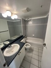 1278 Granville St in Vancouver, BC - Building Photo - Building Photo