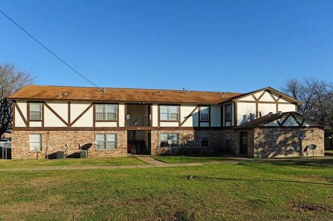 property at 101 Pecan St