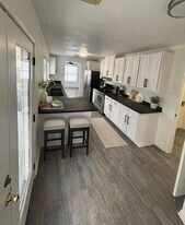8151 Cantura Mills in Converse, TX - Building Photo