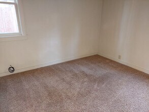 2110 Helen Ave in South Lake Tahoe, CA - Building Photo - Building Photo
