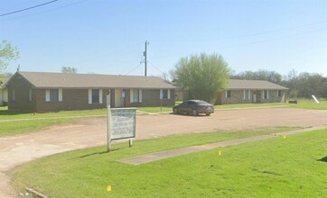 502 San Antonio St in Marlin, TX - Building Photo - Building Photo