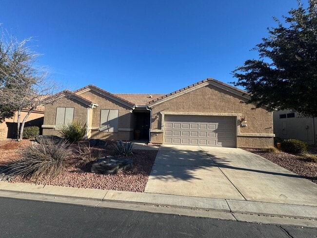 1806 Sunstar Dr in Saint George, UT - Building Photo - Building Photo