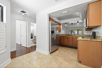 6215 SE Georgetown Pl in Hobe Sound, FL - Building Photo - Building Photo