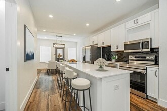 1208 Edgar St in Greenville, TX - Building Photo - Building Photo