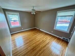 125 Beryl Dr in Buffalo, NY - Building Photo - Building Photo