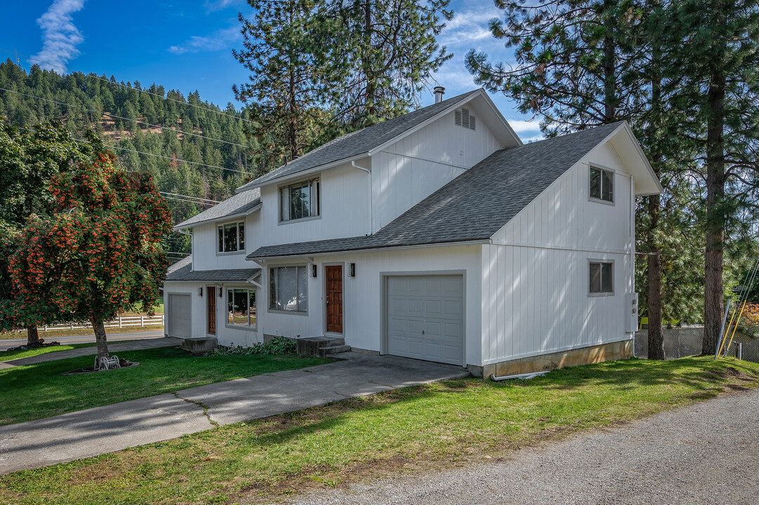 1420 E Homestead Ave in Coeur d'Alene, ID - Building Photo