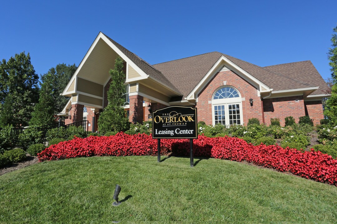 The Overlook at St. Thomas in Louisville, KY - Foto de edificio