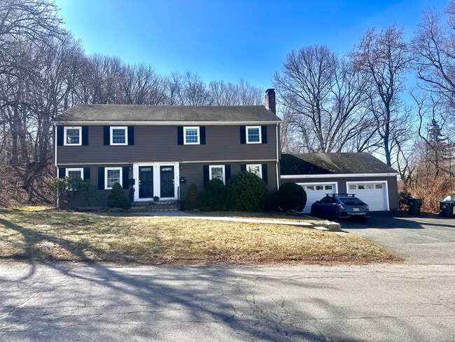 53 Edinboro St, Unit 53