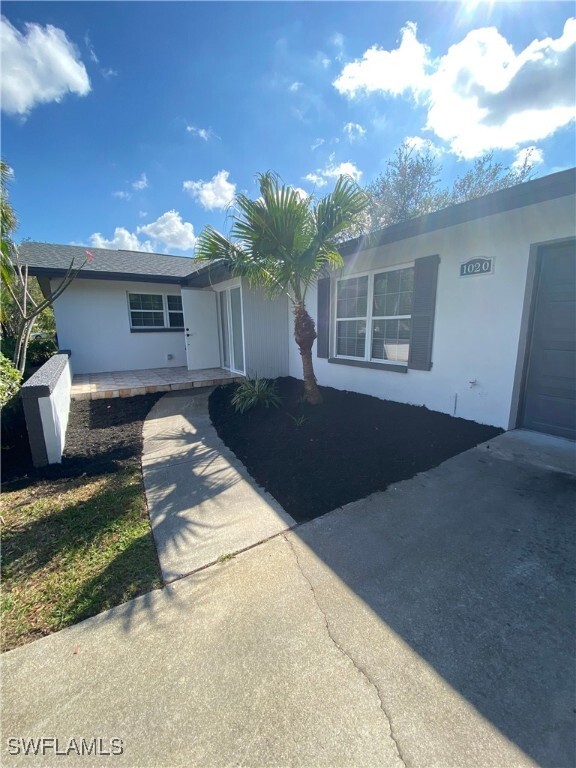 property at 1020 El Mar Ave