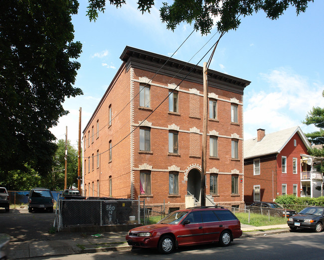 192-194 Ward St in Hartford, CT - Building Photo - Building Photo