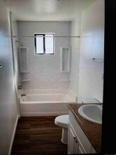 303 S Country Club Dr in Gallup, NM - Building Photo - Building Photo