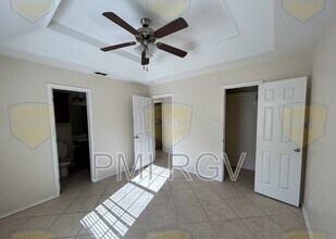 307 W Albatross Ave in Pharr, TX - Building Photo - Building Photo