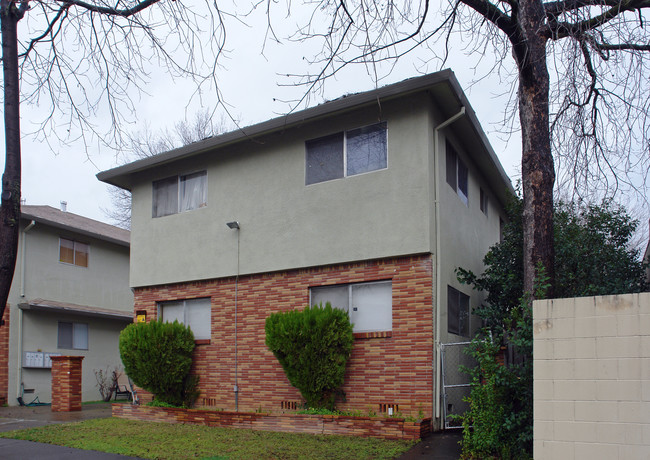 2719 U St in Sacramento, CA - Foto de edificio - Building Photo