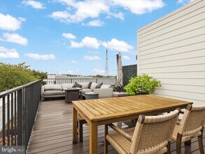 770 Park Rd NW, Unit 203 in Washington, DC - Building Photo - Building Photo