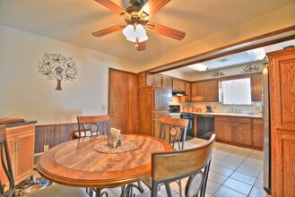 307 Vickie Dr in Yukon, OK - Building Photo - Building Photo