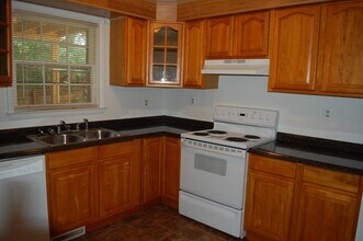 329 Skyline Pl in Front Royal, VA - Building Photo - Building Photo